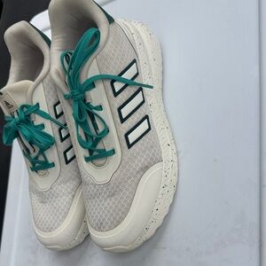 Adidas Women's Sneakers in Cream and Teal